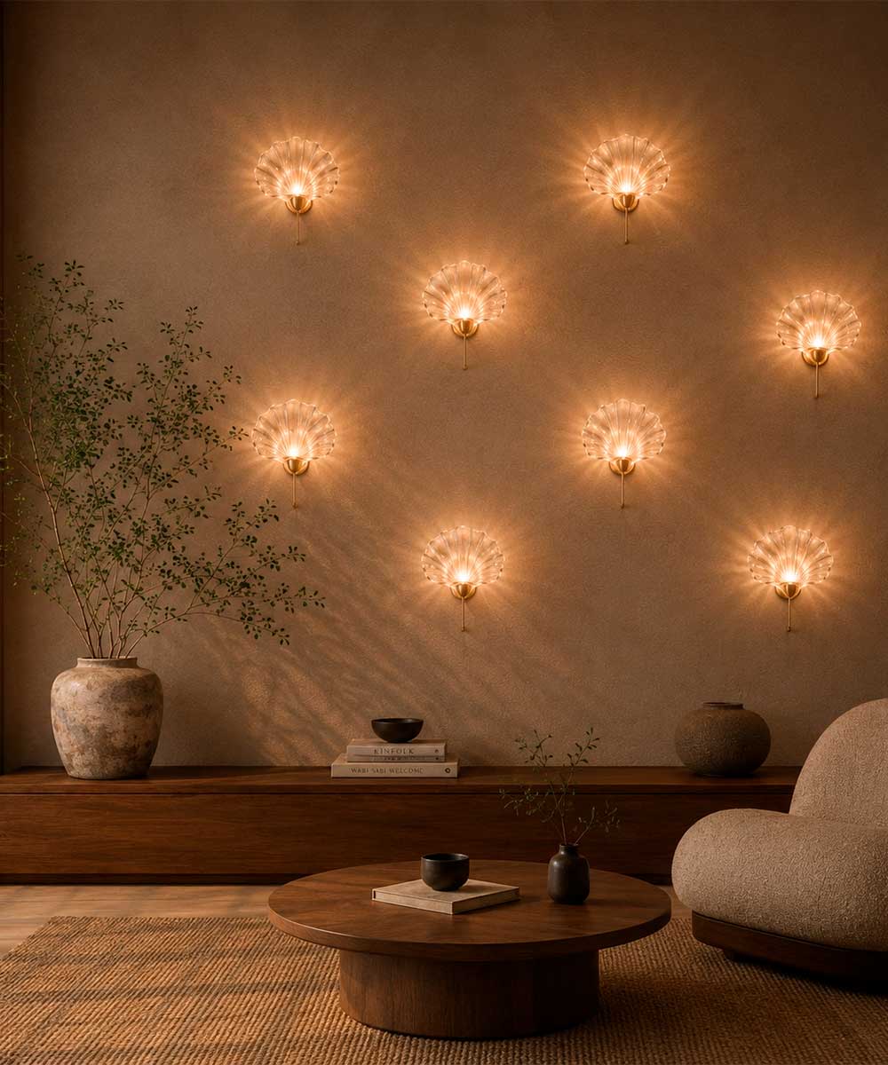 Light Pieces - Clams
